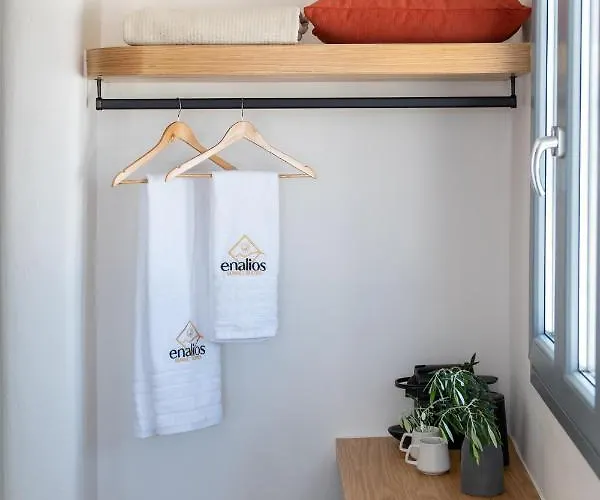 Enalios Sunset Apart Otel Naxos City